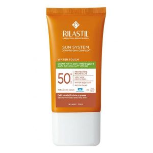 Солнцезащитный крем Rilastil Sun System Water Touch Matt Sunscreen SPF 50+ против несовершенств кожи лица, 50 мл