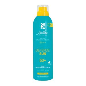 Солнцезащитный спрей Bionike Defense Sun Invisible Spray SPF 50+ с очень высокой степенью защиты, 200 мл